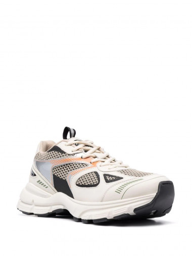 Marathon runner shoe
