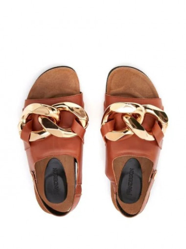 Flat sandals with chain detail