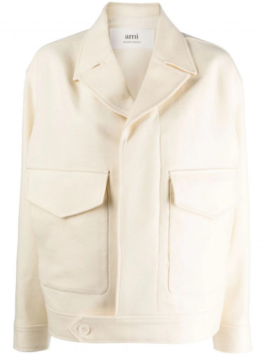 Oversize buttoned jacket