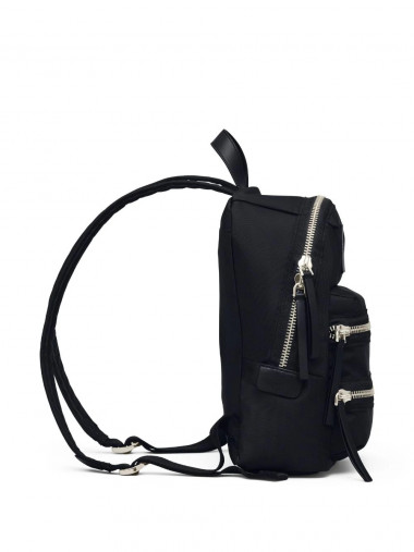 The medium backpack